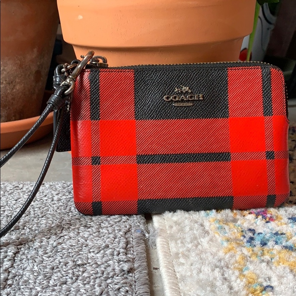 Coach Wallet Plaid (Wristlet)